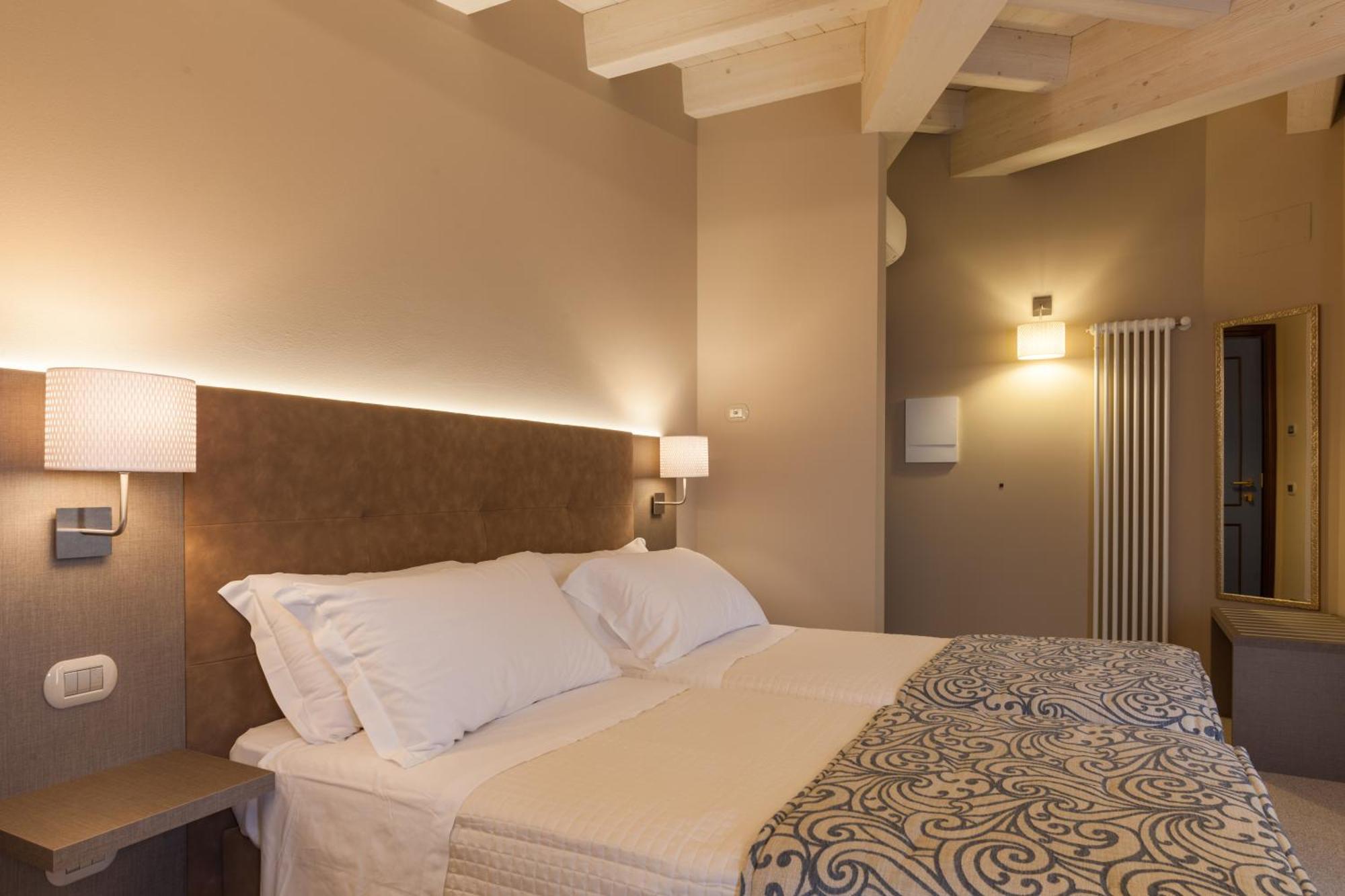 La Grotta Hotel San Marino Bagian luar foto